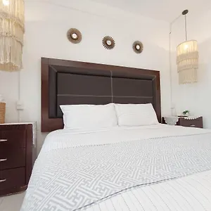 https://casa-quintal-cerca-del-mar.quintano-roohotels.com